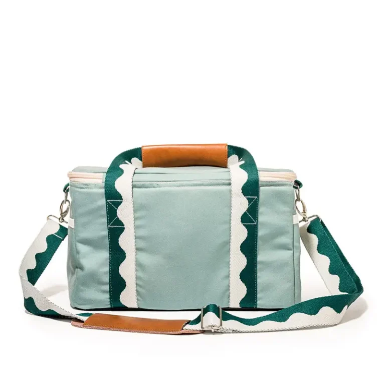 BPA-COO-RIV-GRN-PREMIUM-COOLER-BAG-RIVIE-GREEN-WEB-3_21b9a448-39cc-429f-8488-b4da6571fb83