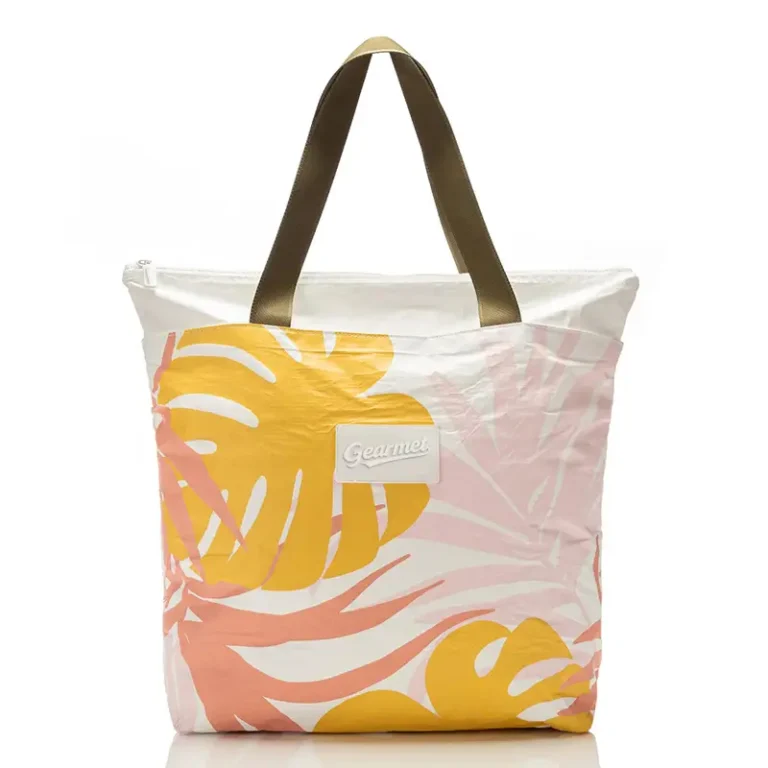 DT_tropics_starburst_front_ext-op