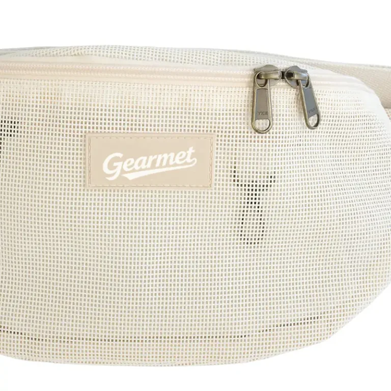 Sande-essentials-crossbody-bag-mesh-bumbag-sand-neutral-close-up
