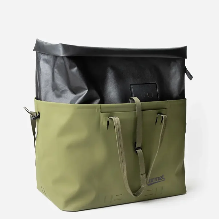 rux_wptote-50L_green_front-34-right-rolltop